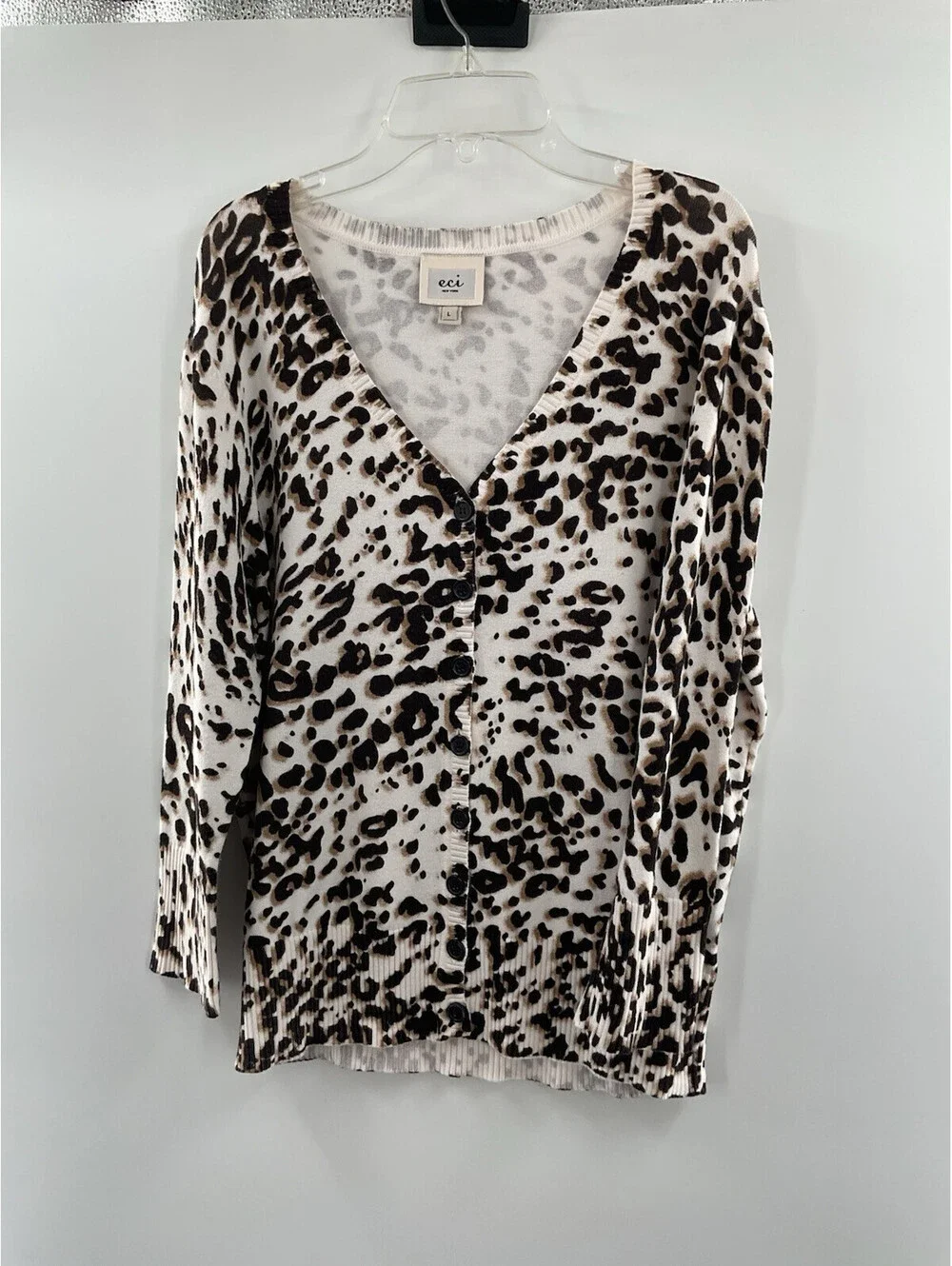 eci New York women’s large leopard print beige button up cardigan knit 047
